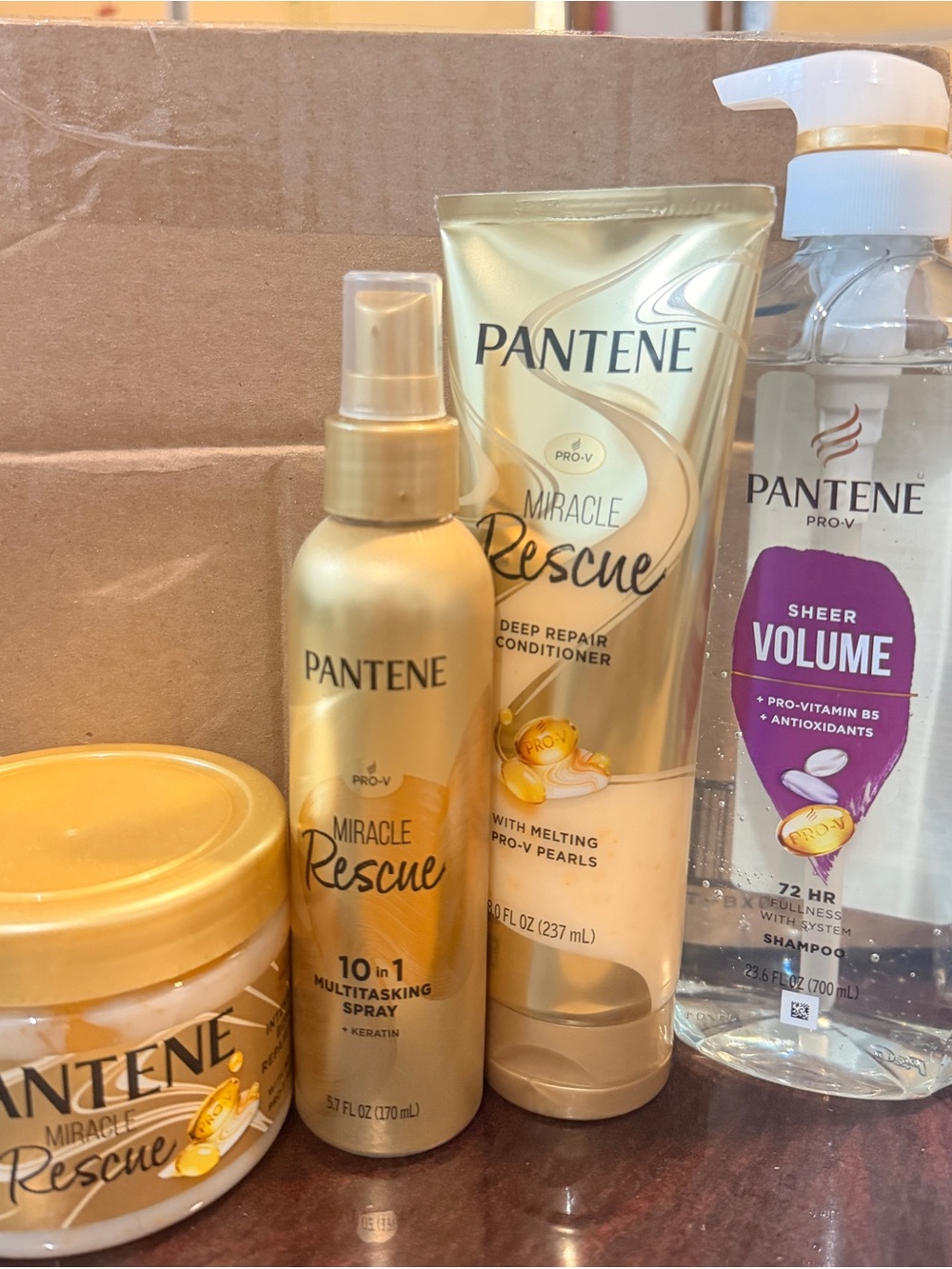 Pantene Miracle Rescue Hair Repair Set in Gold